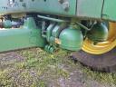 John Deere 6920 honosíta