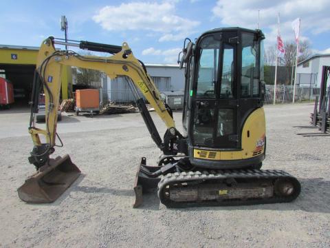 Yanmar Vio 33 U / 2016 / 2 226 üzemóra / Lízing 20%-tól Yanmar Vio 33 U / 2016 / 2 226 üzemóra / Lízing 20%-tól