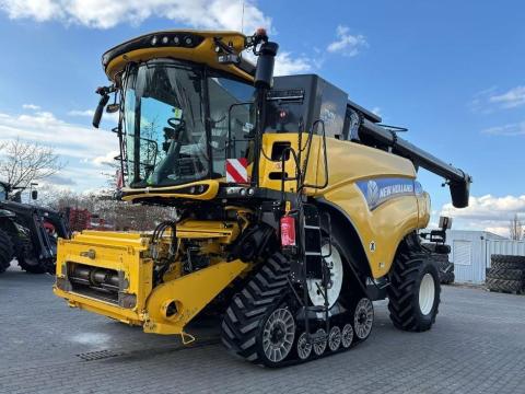 New Holland CR 8.90 hevederes, 2017-es évjárat New Holland CR 8.90 hevederes, 2017-es évjárat