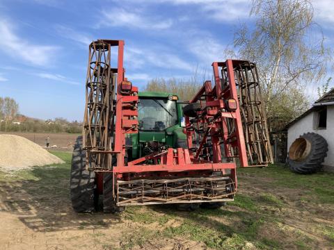 Kombinátor Kombinátor