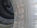 10 R22.5 Continental T9 használt teherautógumik 10r22,5 10r22.5 10x22.5 10*22.5
