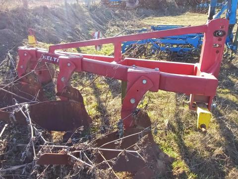 Eladó HELTI SPERTBERG3F950HT45 3 fejes ágyak Eladó HELTI SPERTBERG3F950HT45 3 fejes ágyak