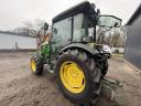 John Deere 5090GF