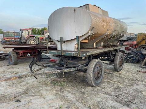 3,5 tonnás billenős pótkocsi 5m3 tartállyal 3,5 tonnás billenős pótkocsi 5m3 tartállyal