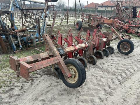 Ksmk 6 soros sorközművelő kultivátor Ksmk 6 soros sorközművelő kultivátor