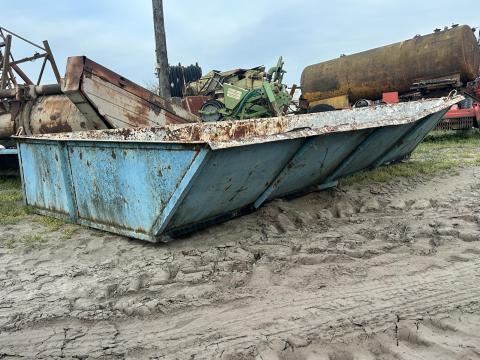 Szőlőszállító tepszi pótkocsira szerelhető Szőlőszállító tepszi pótkocsira szerelhető