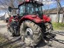 Case IH Farmall 95U Blackbull homlokrakodóval