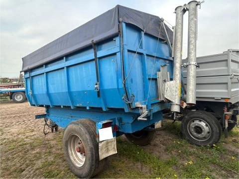 Eb 4 magasemelésű billenős pótkocsi magfeltöltő csigával Eb4 Eb7 Eb8 Eb 4 magasemelésű billenős pótkocsi magfeltöltő csigával Eb4 Eb7 Eb8