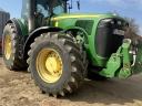 John deere 8220