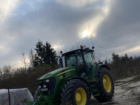 John Deere 7830 John Deere 7830