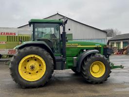 John Deere 8110