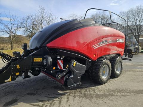 Case IH LB 424 R RL6, 2021-es évjáratú Case IH LB 424 R RL6, 2021-es évjáratú