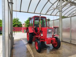 MTZ-80