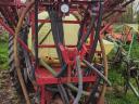 HARDI 2400 LITERES VONTATOTT PERMETEZŐ,  24 MÉTERES SZÓRÓKERETTEL