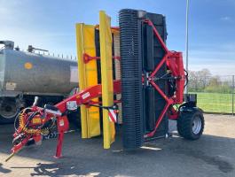 Pöttinger Mergento VT 9220 hevederes rendképző