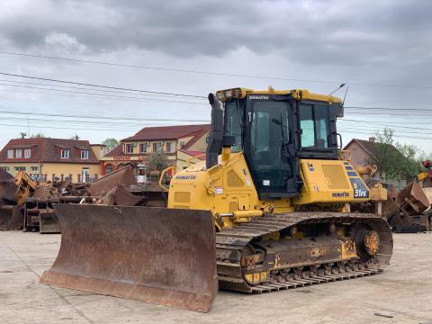 Komatsu D51PX-24 dózer Komatsu D51PX-24 dózer