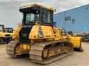 Komatsu D51PX-24 dózer