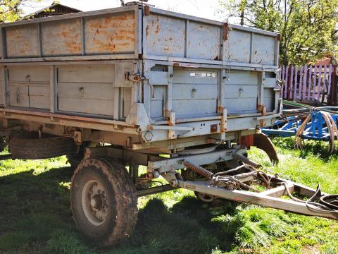 Orosz pótkocsi eladó Orosz pótkocsi eladó