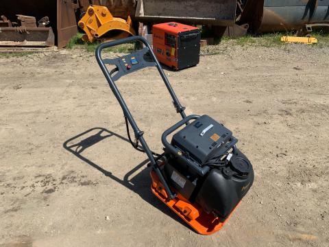 Új Anmax DC100-P elektromos lapvibrátor Új Anmax DC100-P elektromos lapvibrátor