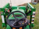 John Deere kistraktor homlokrakodó