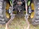 John Deere kistraktor homlokrakodó