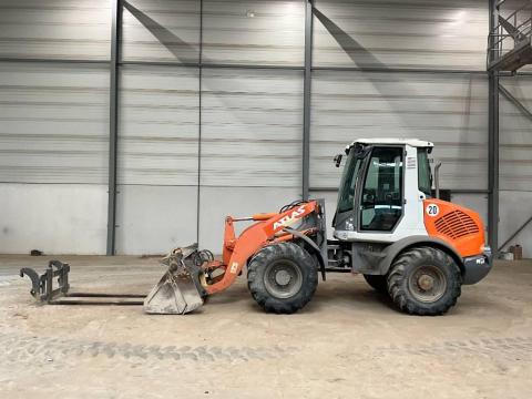 Atlas 80 / 2010 / 3 887 üzemóra / Lízing 20%-tól