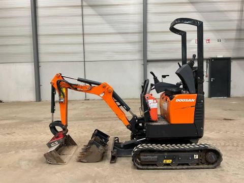 Doosan DX 10 Z / 2020 / 1 366 üzemóra / Lízing 20%-tól Doosan DX 10 Z / 2020 / 1 366 üzemóra / Lízing 20%-tól