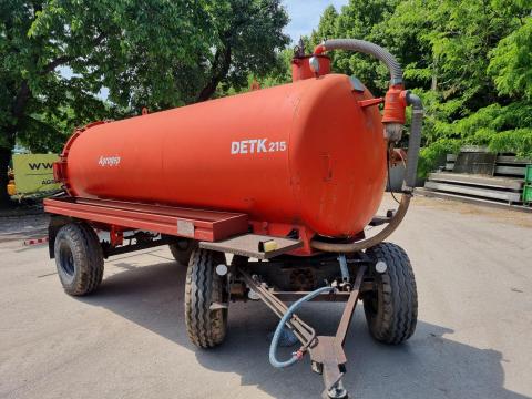 Agrogép DETK 215 Agrogép DETK 215