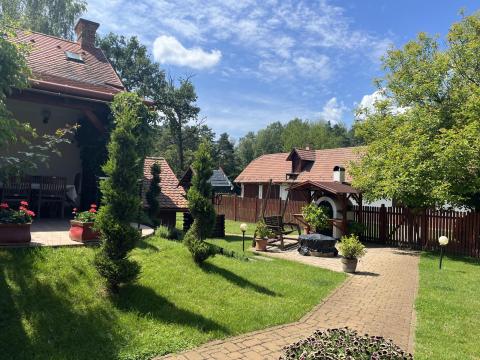 Varázslatos hobbitanyán munkalehetőség Debrecen mellett Varázslatos hobbitanyán munkalehetőség Debrecen mellett