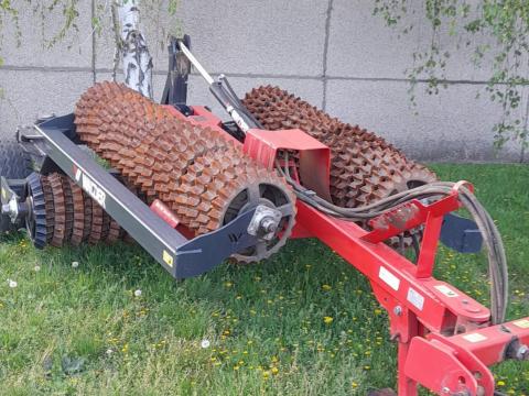 Prizma csúcsos hidraulikus henger 6,2 méter Prizma csúcsos hidraulikus henger 6,2 méter