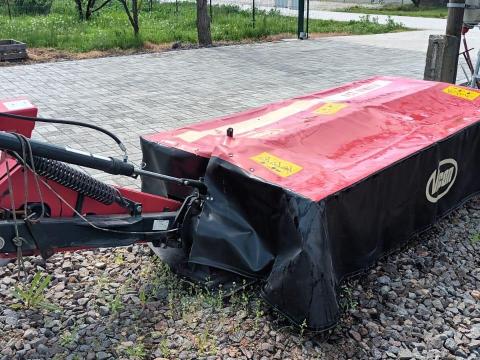 Eladó használt, jó állapotú Vicon Extra 124 tárcsás fűkasza Eladó használt, jó állapotú Vicon Extra 124 tárcsás fűkasza