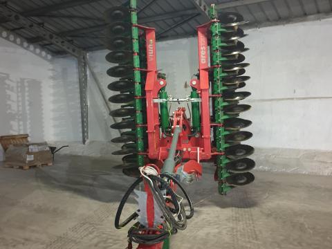 Eladó Unia Ares 6 TXL rövidtárcsa Eladó Unia Ares 6 TXL rövidtárcsa