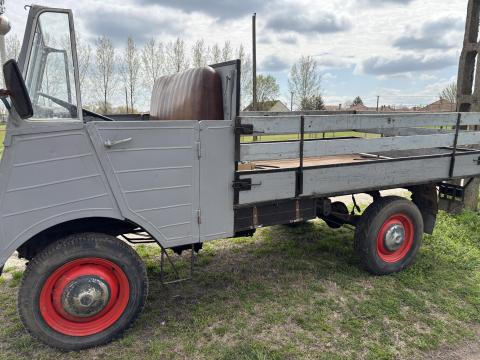 Háztáji kocsi Háztáji kocsi