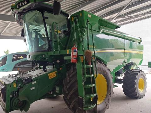 John Deere S790i John Deere S790i
