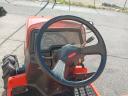 Kubota GT3 négyhengeres,  21 lóerős,  4x4 hajtású kistraktor