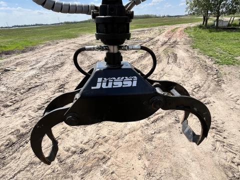 Vahva Jussi rönfogó csipesz rotorral eladó Vahva Jussi rönfogó csipesz rotorral eladó