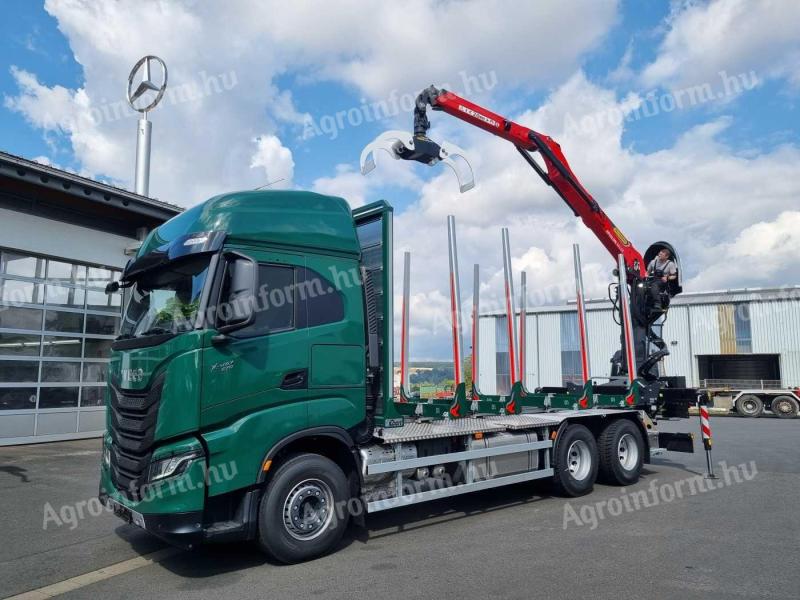 Iveco X-WAY AS300X57ZP ON+ 6x4 Palfinger Epsilon M12 Z / 2020 / 300 km / Lízing 20%-tól