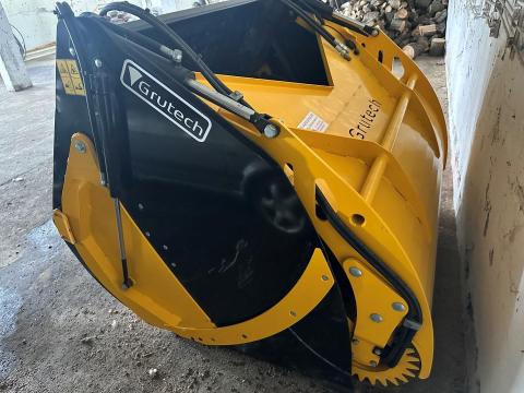 Grutech GTH-LFM2 takarmányfelszedő és kiosztó kanál Grutech GTH-LFM2 takarmányfelszedő és kiosztó kanál
