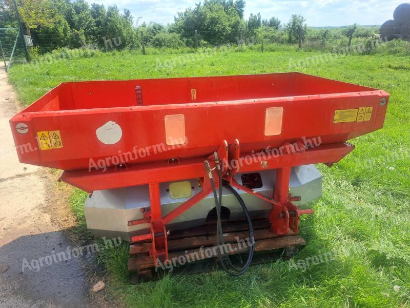 Kverneland Exacta CL 1100 magassítóval