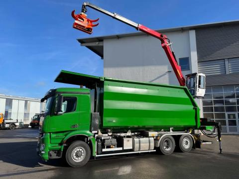 Mercedes-Benz Arocs 2751 6x2 HAD / Forstbox Q150 / 2023 / 420 km / Lízing 20%-tól