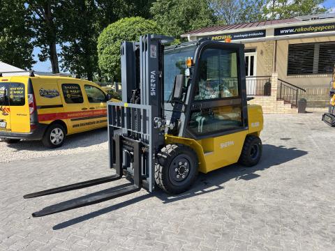 SHERPA FL30D diesel targonca fülkével és fülke nélkül SHERPA FL30D diesel targonca fülkével és fülke nélkül
