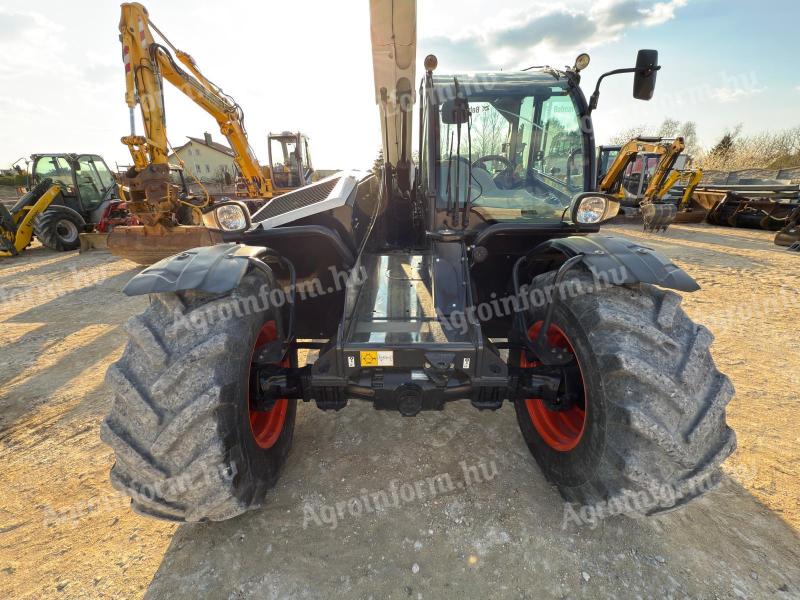 2017 Teleszkópos rakodógép Bobcat TL38.70 HF