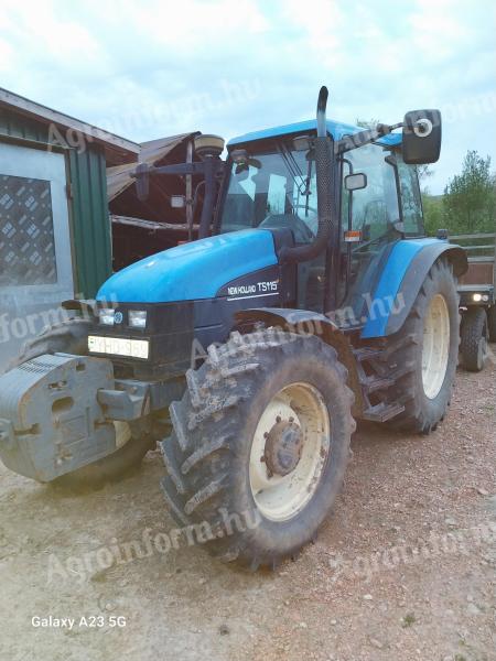 New Holland TS 115 traktor