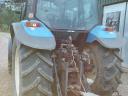 New Holland TS 115 traktor