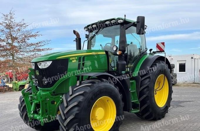 John Deere 6250R CommandPro