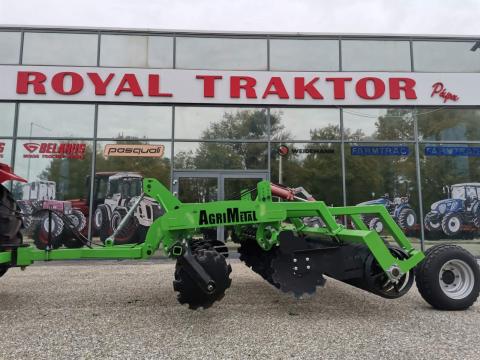 AGRIMETAL 2,75 M FÉLIG VONTATOTT RÖVIDTÁRCSA ÉKGYŰRŰS HENGEREKKEL - RAKTÁRKISÖPRÉSI AKCIÓ