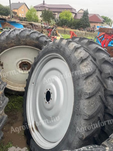 ÁPOLÓKERÉK,  MŰVELŐKERÉK garnitúra DEUTZ,  JOHN DEERE,  CLAAS,  FENDT,  NEW HOLLAND stb
