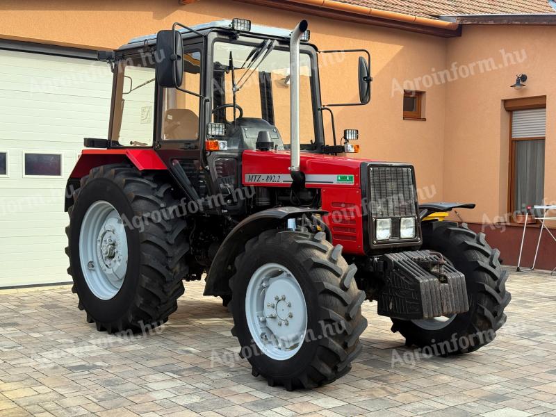 Belarus MTZ 892.2 traktor újszerű