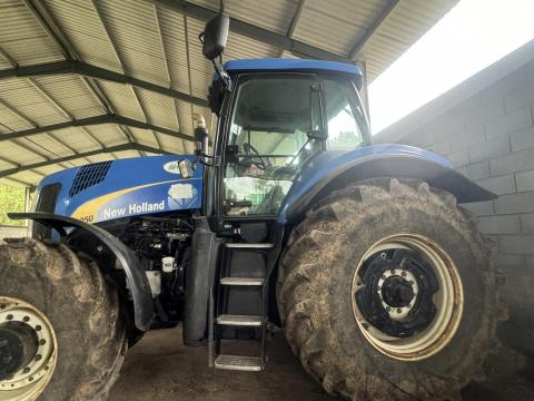 New Holland T8050 New Holland T8050