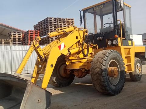 Eladó UN 050 Eladó UN 050